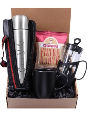 vegahediye v vega Kişiye Özel 500ML. Exclusive Çelik Termos & French Press & Siyah Kupa & Colombian Kahve Hediye Seti (Model 1)