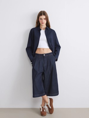 LC Waikiki Lacivert Normal Bel Kadın Jean Kapri