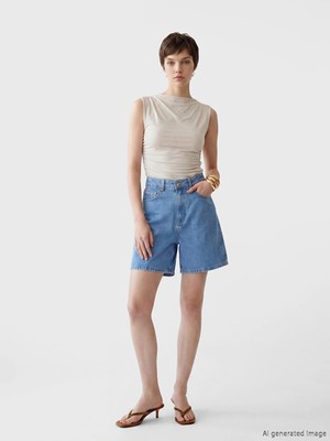 LC Waikiki Mavi Regular Fit Kadın Jean Şort