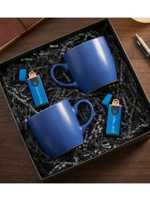 vegahediye v vega Kişiye Özel 2'li Mavi USB Çakmak & 2'li Mavi Kupa Hediye Seti