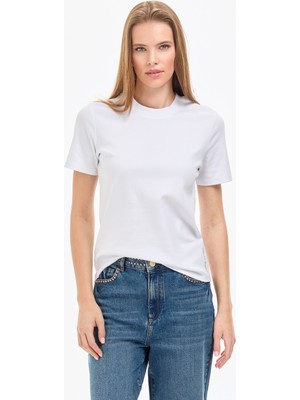 Pierre Cardin Kadın Beyaz Regular Fit Bisiklet Yaka Basic Tişört 50323570-VR013