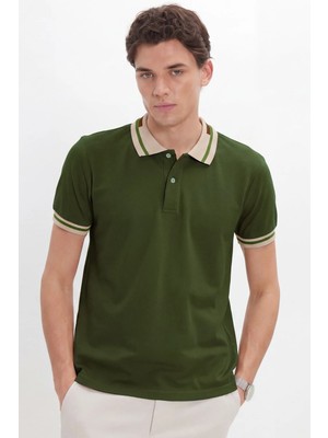 Tudors Erkek Slim Fit Dar Kesim %100 Pamuk Düz Pike Yaka ve Kol Detaylı Haki Polo Yaka Tişört
