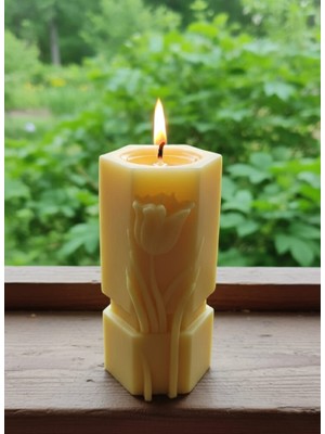 AY IŞIĞI MUMLARI Lale Desenli Hediyelik Dekoratif Kavun Kokulu Parafin Wax Mum (Sarı Renkli)