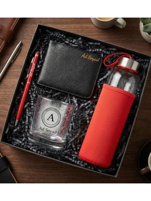 vegahediye v vega Gentleman Prestige Hediye Seti (Kişiye Özel Isim Baskılı Viski Kadehi & Erkek Cüzdan & Touchpen Kalem & Kılıflı Cam Matara Hediye Seti) (Kırmızı)