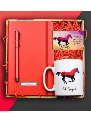vegahediye v vega Kişiye Özel At Motifli Kupa & Kırmızı Defter & Kırmızı Roller Kalem & At Model Kart Hediye Seti