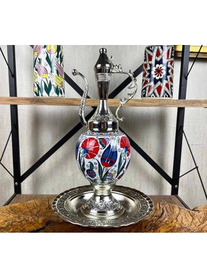 Çini Evi Belediye Başkanına Hediye