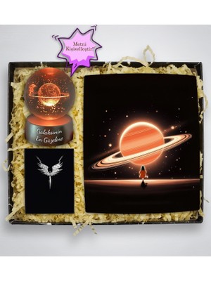 vegahediye v vega Kişiye Özel Satürn Kız Işıklı Cam Küre & Satürn Kız Baskılı Mouse Pad & Mikail Melek Kolye Hediye Seti