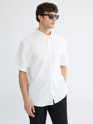 LC Waikiki Beyaz Regular Fit Armürlü Erkek Basic Gömlek