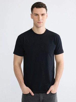LC Waikiki Siyah Regular Fit Basic Tişört