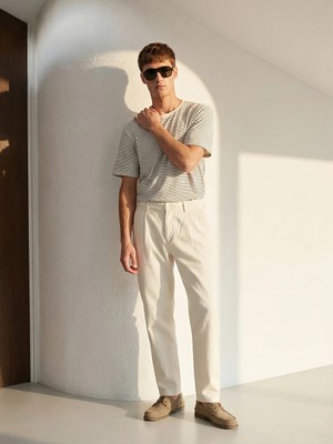 LC Waikiki Bej Standart Kalıp Pileli Erkek Chino Pantolon