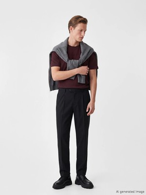 LC Waikiki Siyah Regular Fit Erkek Pileli Kumaş Pantolon