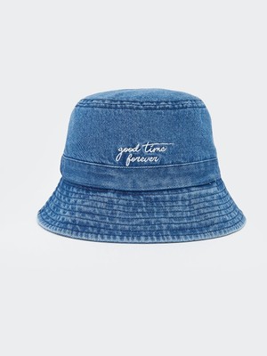 LC Waikiki Mavi Yazı Nakışlı Denim Kadın Bucket Şapka