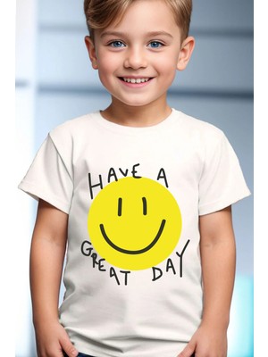 Widi Gülen Yüz Baskılı Cool %100 Pamuk Çocuk Beyaz T-Shirt