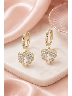 Lia Charm 14K Altın Kaplama Zirkon Taşlı Kırık Kalp Detaylı Sallantılı Küpe