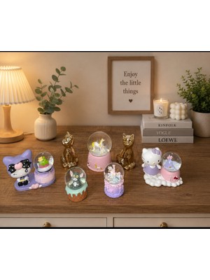 Ayder Online Satış Altın Sarısı Kedi Ve,kuromi, Unicorn,tom ve Hello Kitty Figürlü Kar Küreleri 7'li Set Tek Bir Pakette