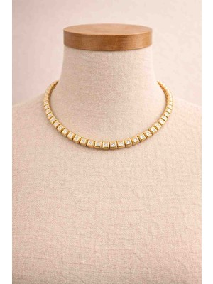 Kirke Jewelry Square Kolye