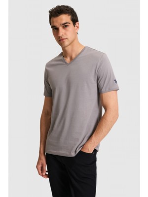 U.S. Polo Assn. Erkek Regular Fit V Yaka Gri Basic Tişört 50326944-VR024