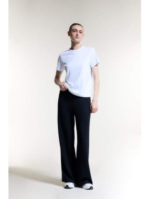 DeFacto Ultra Yumuşak Wide Leg Geniş Paça Standart Boy Modal Sporcu Pantolon D7128AX26SP
