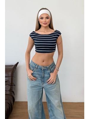 Giysa Kadın Kayık Yaka Kısa Kollu Çizgili Crop Body Lacivert Beyaz - 25921
