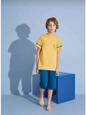 Ay Kids Erkek Çocuk  Baskılı Kapri Şortlu Pijama Takımı – Yazlık Rahat Takım 3943-
