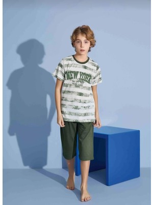 Ay Kids Erkek Çocuk New York Baskılı Çizgili Kapri Pijama Takımı – Yazlık Rahat Takım 3927-