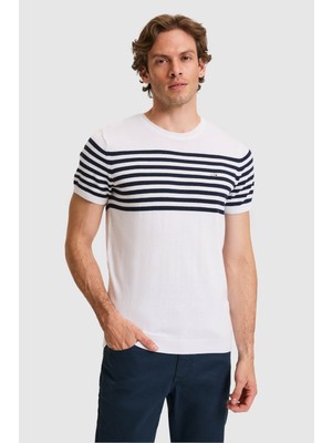 U.S. Polo Assn. Erkek Slim Fit Bisiklet Yaka Beyaz Triko Tişört 50325115-VR013