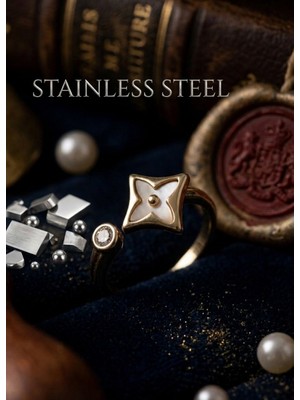 Stainless Steel Gold Renk Köşeli Yonca Model Zirkon Taşlı Yüzük