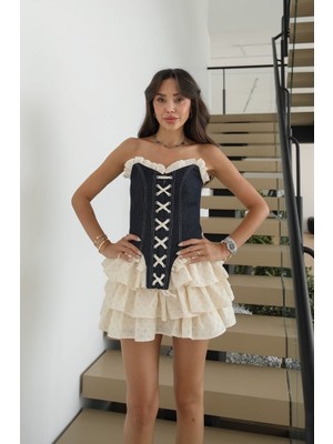 Qimya Butik Nox Kadın Uçları Fisto Bağlamalı Bustiyer V Kat Kat Fistolu Mini Etekli Alt Üst Ikili Takım