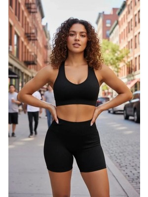 Marsilyan Kadın Siyah Fit Görünümlü Yüksek Bel Spor Crop Top Şort Takımı