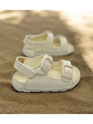 Rexba Yumuşak Taban Sandalet Bej Renk Erkek Çocuk Cırtlı İmitasyon Deri Modeli