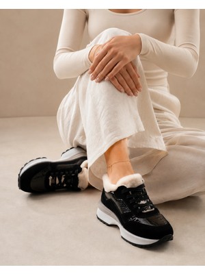 Sovenso Cozyglow Hakiki Deri Kürklü Bağcıklı Siyah Renk Spor Ayakkabı