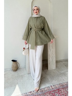 Tesettür Diyarı Dekta Cotton Kumaş Broş Kemerli Tesettür Gömlek- Haki Standart (38-42 Uyumlu)