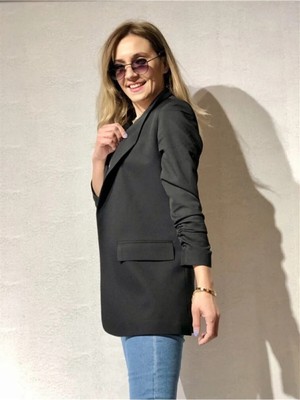Gözde Tasarım Butik Kadın Siyah Büzgü Kollu Astarlı Düğmesiz Blazer Ceket