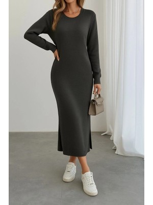 Lune Store Kadın Uzun Kollu Bisiklet Yaka Yırtmaç Detay Triko Midi Boy Elbise