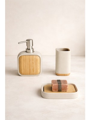 UltraMint Modern Ahşap Banyo Seti: Sıvı ve Katı Sabunluk, Diş Fırçalık, Şıklık