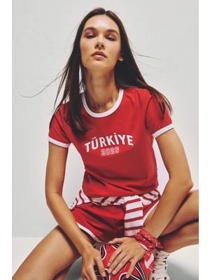 DeFacto Slim Fit Bisiklet Yaka Türkiye Baskılı Sporcu Kısa Kollu Kırmızı Tişört I1230AX26HS