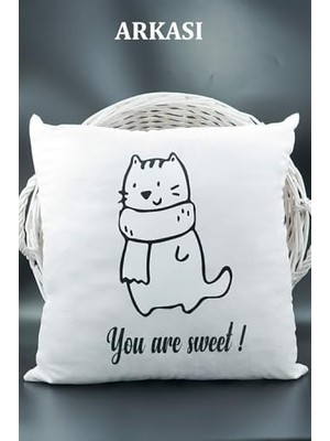 Prime Harfli Kırlent Kılıfı Kadife 43X43 cm Çift Taraflı U Harfi Kedi Desenli Evlilik Teklifi Doğum Günü