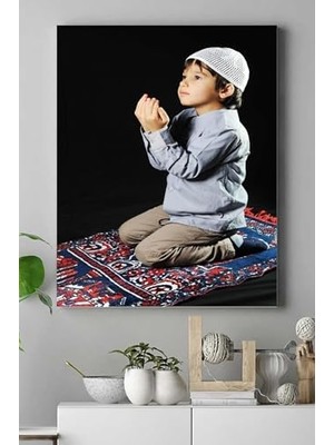 Prime (PSTER15883) Dua Eden Çocuk Kanvas Tablo 40 x 60