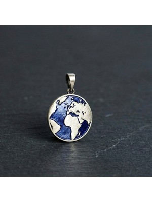 Ebrar Silver Gümüş Dünya Kolye Ucu 925 Ayar Gümüş Mat Dünya Figürlü Unisex Kolye Harita Kolye Ucu