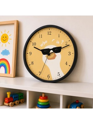 Defka Çocuk Odası Duvar Saati - 30 cm - Ahşap El Yapımı - Sessiz Mekanizma