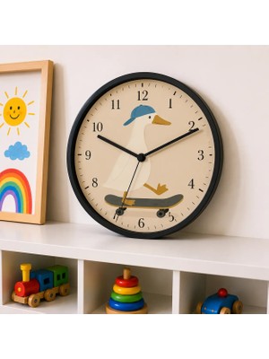 Defka Çocuk Odası Duvar Saati - 30 cm - Ahşap El Yapımı - Sessiz Mekanizma