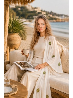 Qymos Prive Ekru Etnik Desenli Uzun Kimono – Keten, Kuşaklı, Yazlık Rahat Şık Yumuşak Dokulu Kimono Kaftan Pareo