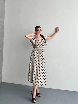 Zf Butik Kadın Puantiye Desenli Kruvaze Yaka Midi Elbise Bej