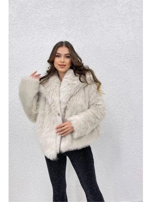 Zf Butik Kadın Suni Kürk Detaylı Oversize Bej Kaban