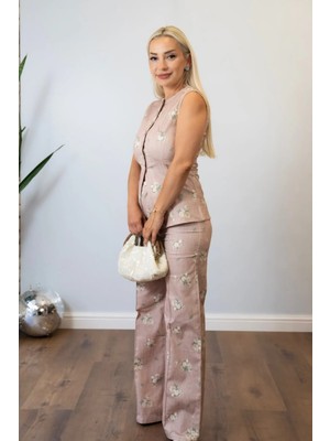 Muna Boutique Kadın Çiçek Desenli Düğmeli Yelekli İkili Takım