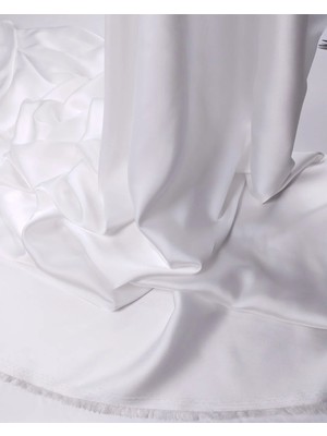 Kumaş Parça Beyaz Twill Saten Kumaş Ince Dökümlü Gömleklik & Elbiselik En: 145CM