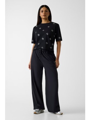 Guess Nat Aktif Relaxed Fit Kadın Eşofman Altı V6RB21WL232
