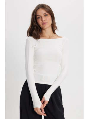Tudors Kadın Slim Fit Dar Kesim Pamuklu Kayık Yaka Uzun Kollu Beyaz Bluz