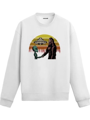 Colermi Uzayda Dostluk Tasarımlı Sweatshirt