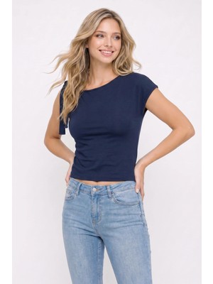 Tudors Kadın Slim Fit Dar Kesim Kısa Kollu Kayık Yaka Lacivert Bluz
